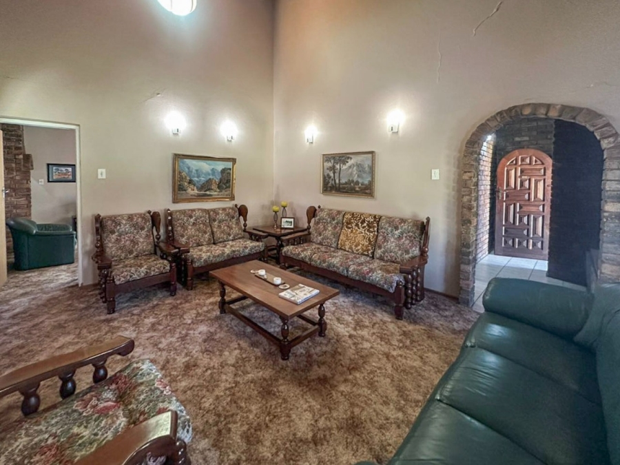 3 Bedroom Property for Sale in Meerhof North West